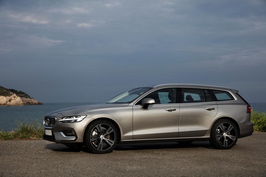  Volvo V60 T6 Inscription 2018 года  (WW) (фото 45 из 53)
